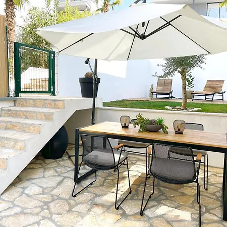 Great Outdoor Living Steps Away From The